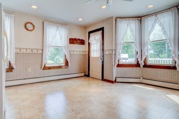 9 Union Street Ware, MA 01082 - Photo 9 of 39 Gallery Image 9