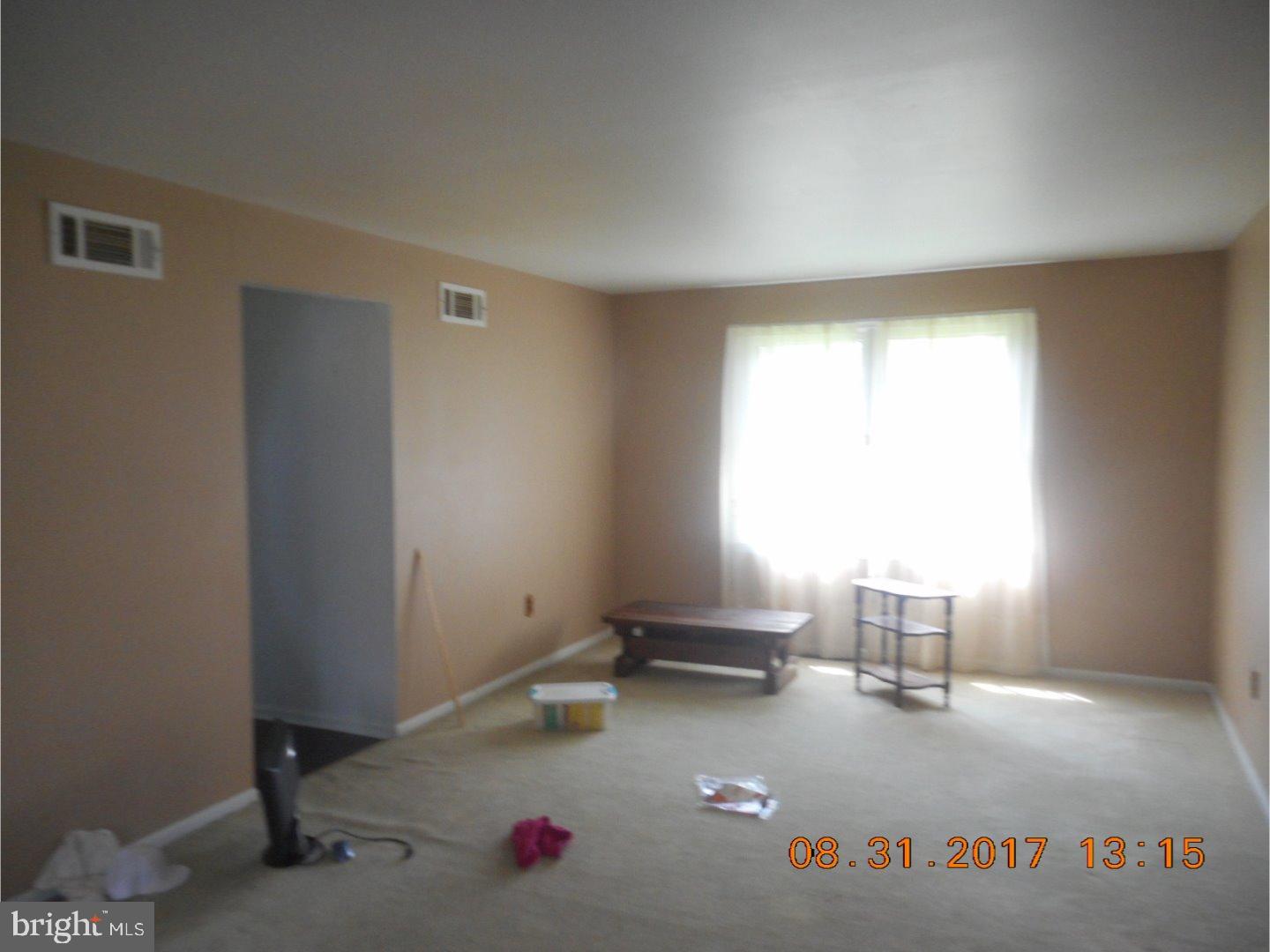 6 Valley Forge Road New Castle, DE 19720 - Photo 6 of 13 a room with a window
