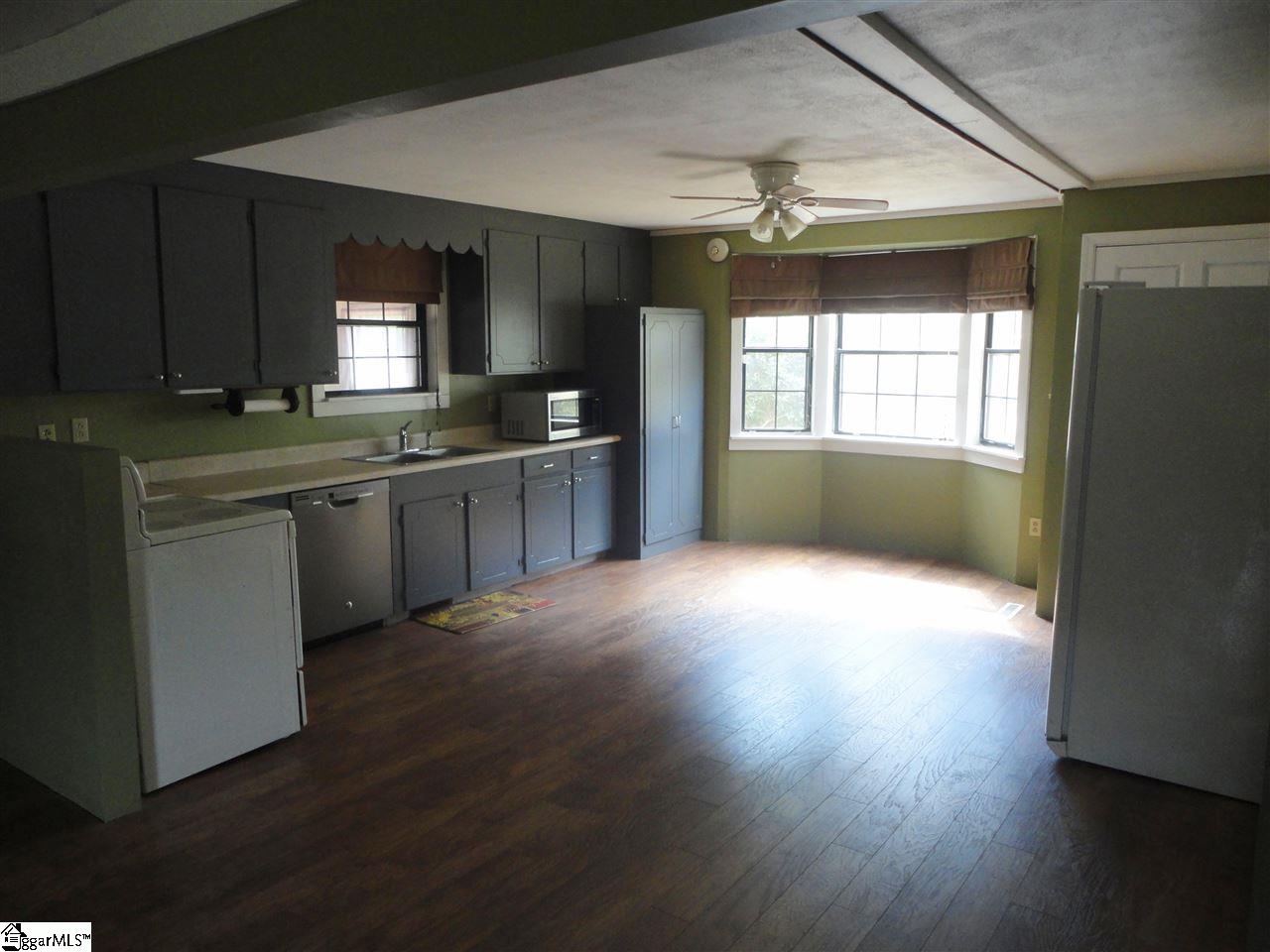 2464 Trinity Church Road Laurens, SC 29360 - Photo 8 of 28 Gallery Image 8
