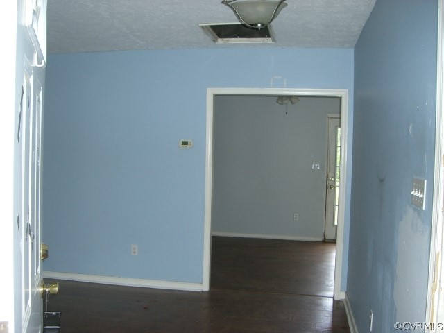 5520 Golden Wheel Road Providence Forge, VA 23140 - Photo 3 of 31 Gallery Image 3