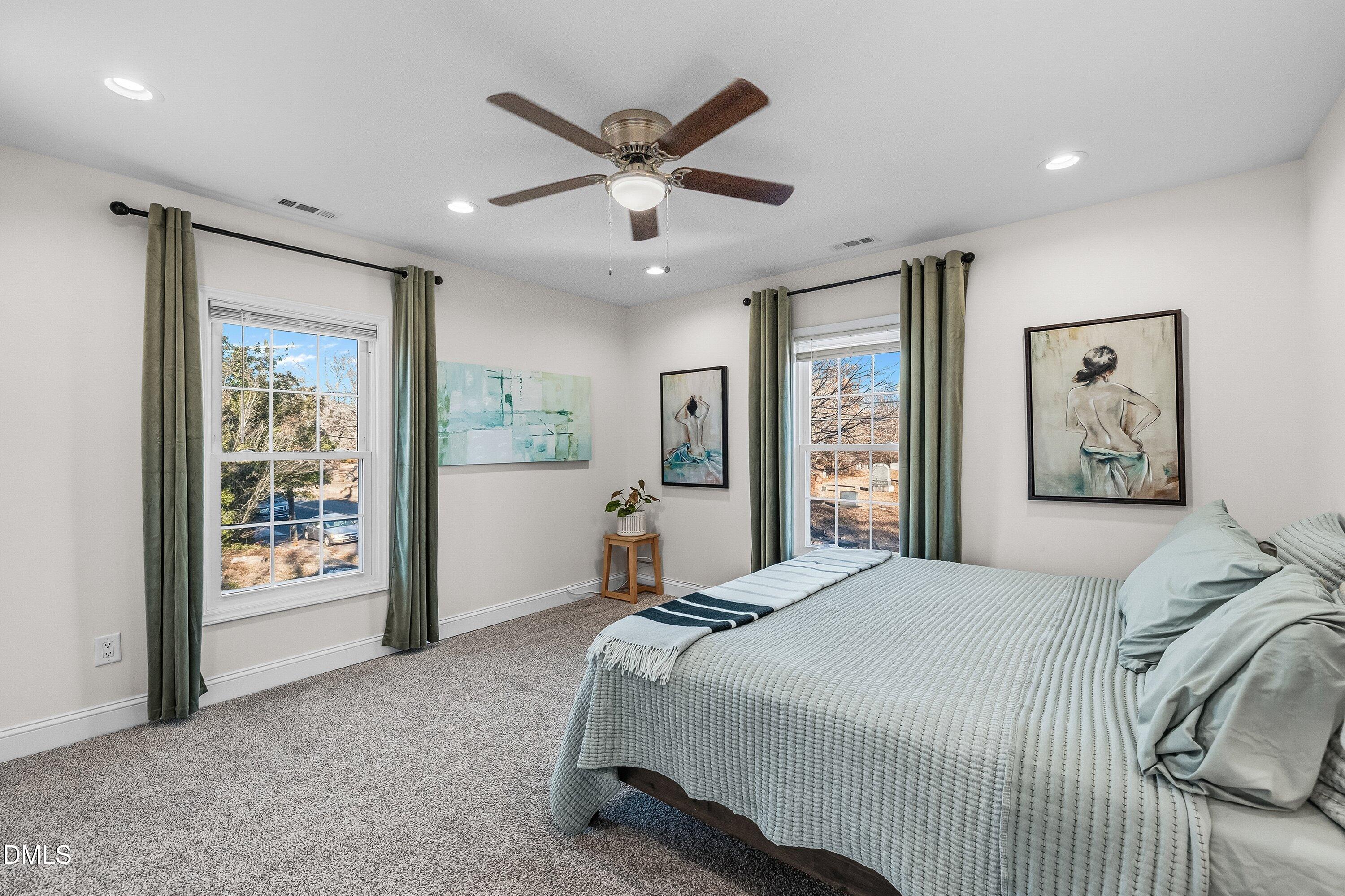 820 Kent Street Durham, NC 27701 - Photo 22 of 35 19-820 Kent _6329