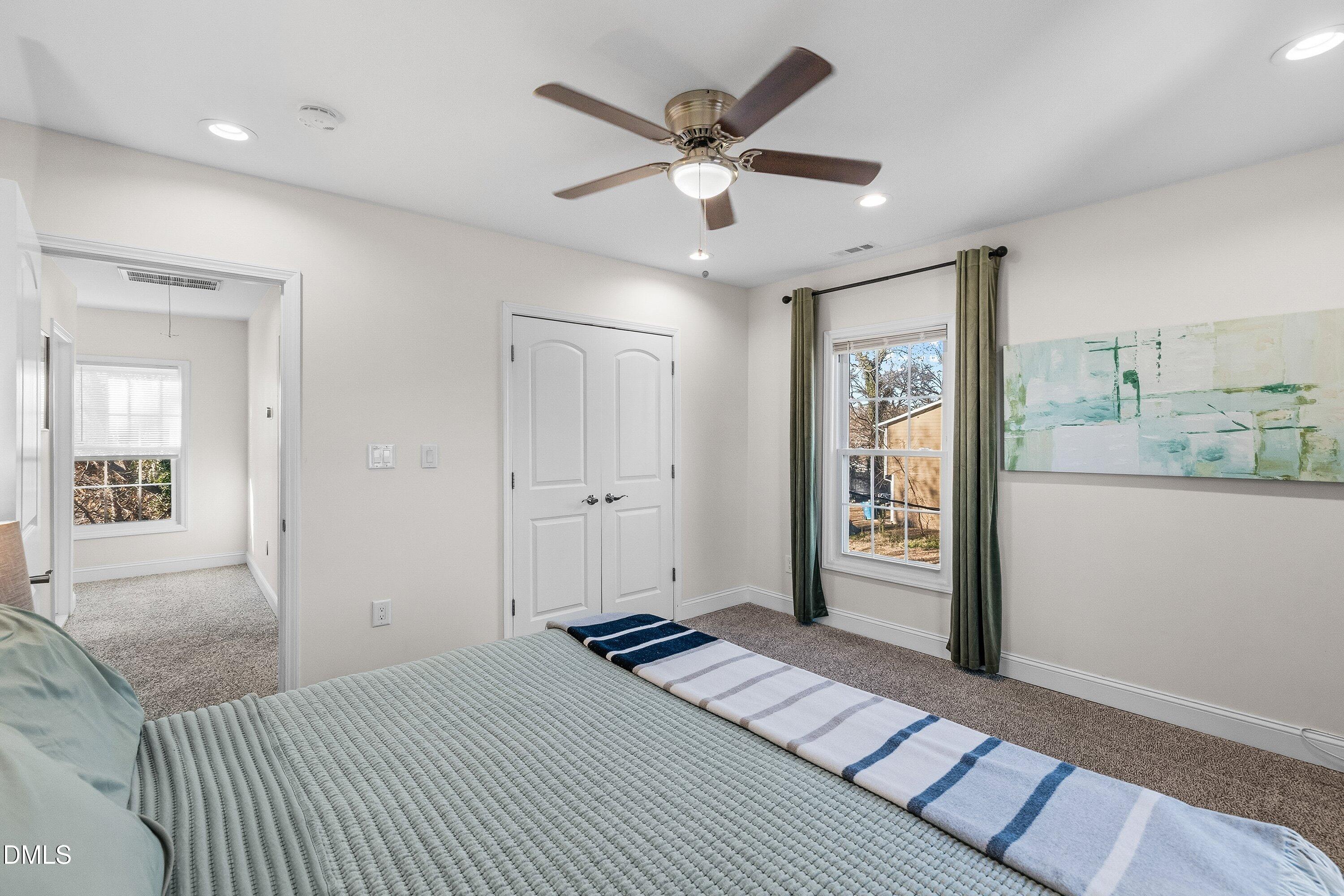 820 Kent Street Durham, NC 27701 - Photo 23 of 35 20-820 Kent _6334