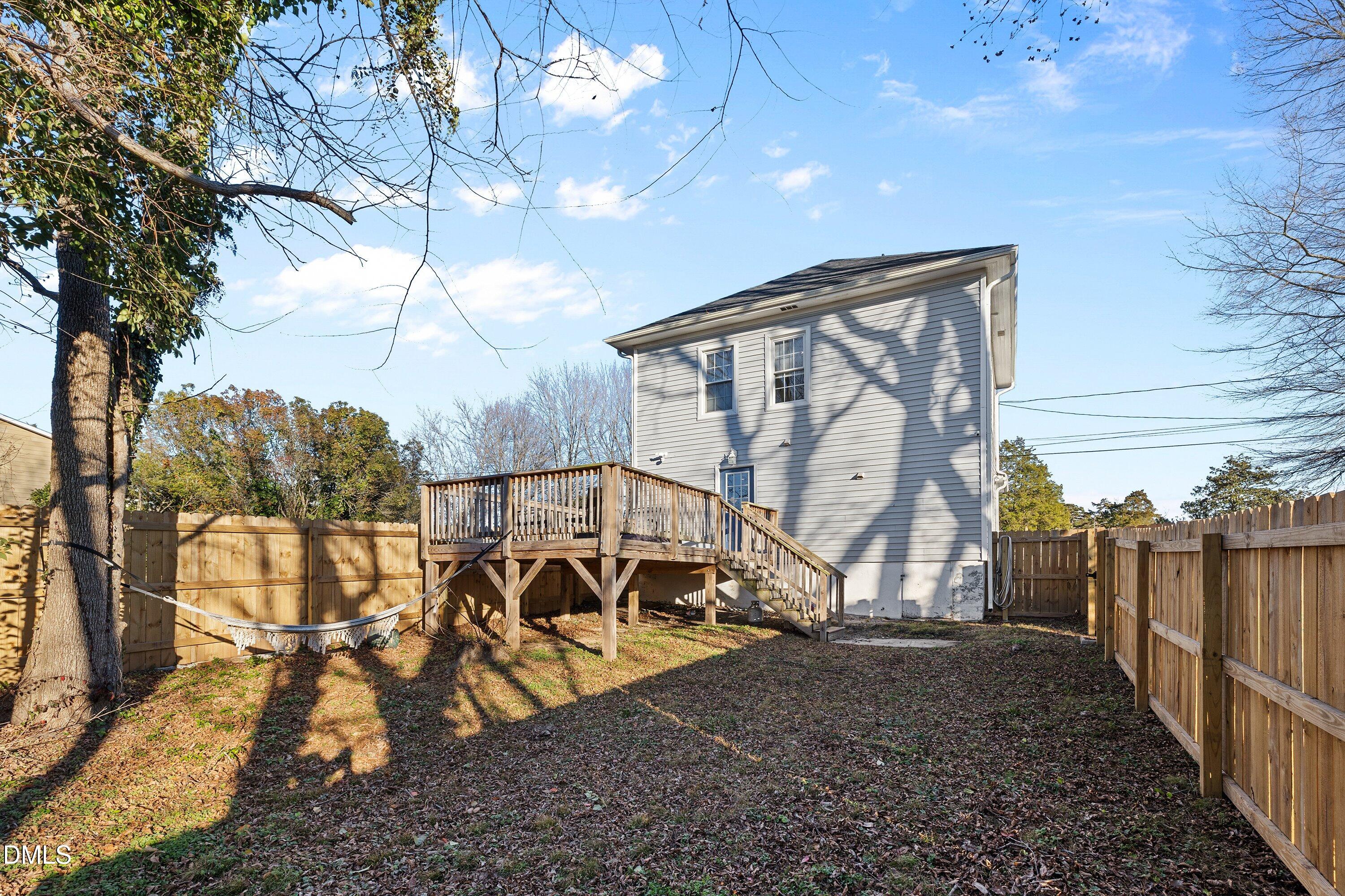 820 Kent Street Durham, NC 27701 - Photo 29 of 35 32-820 Kent _6410