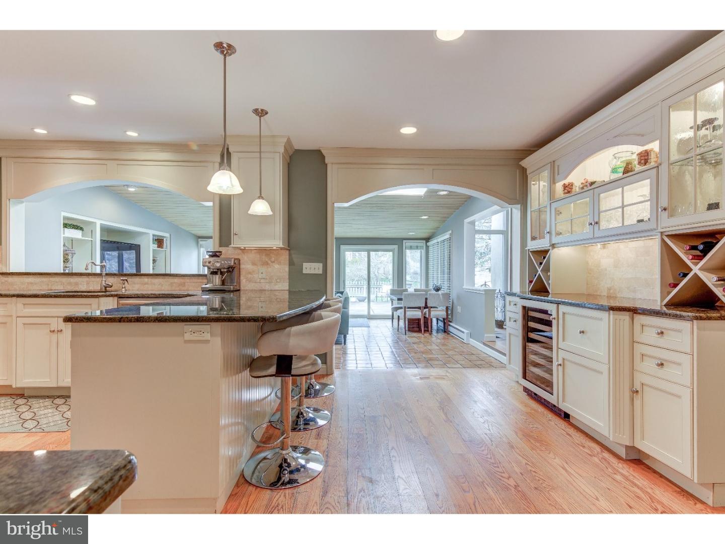 211 Ravenscliff Road Wayne, PA 19087 - Photo 12 of 24 Kitchen