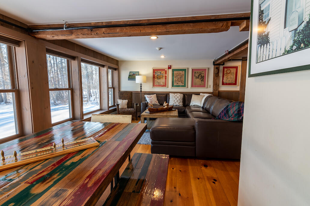 9-10 Tranquility Lane Eustis, ME 04982 - Photo 19 of 108 Great Room