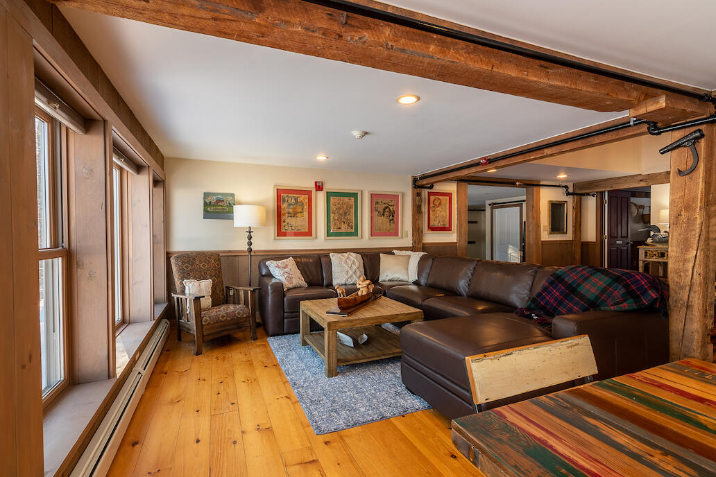 9-10 Tranquility Lane Eustis, ME 04982 - Photo 20 of 108 Great Room