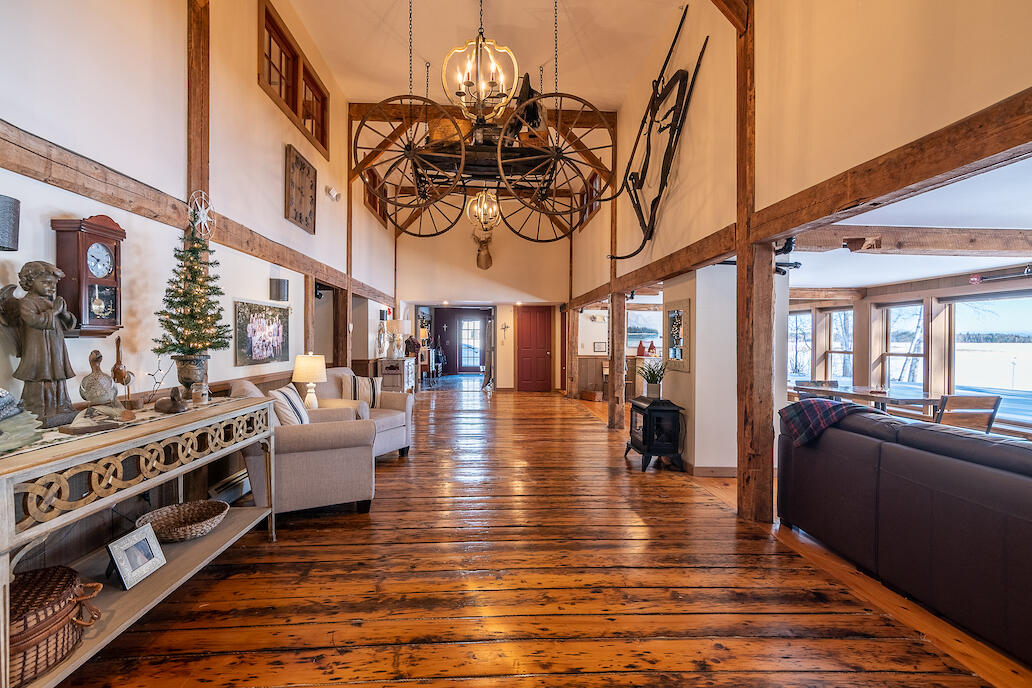 9-10 Tranquility Lane Eustis, ME 04982 - Photo 23 of 108 Great Room