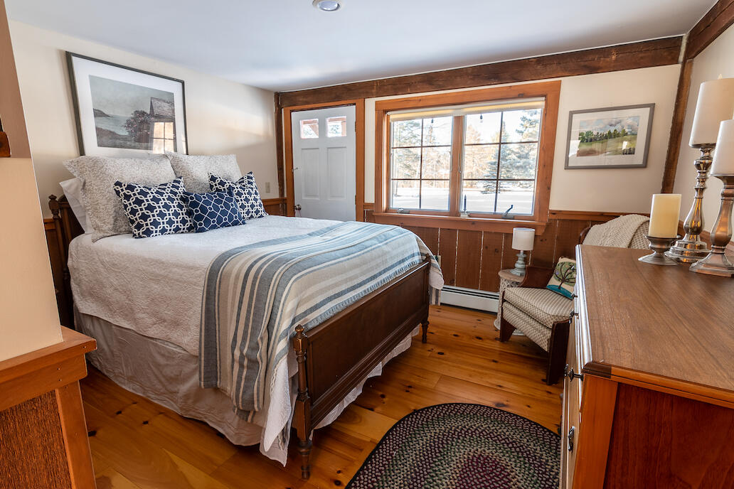 9-10 Tranquility Lane Eustis, ME 04982 - Photo 27 of 108 Guest Room 5