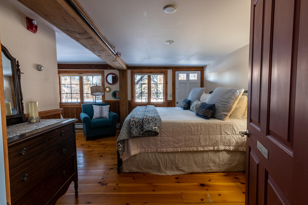 9-10 Tranquility Lane Eustis, ME 04982 - Photo 35 of 108 Guest Room 7