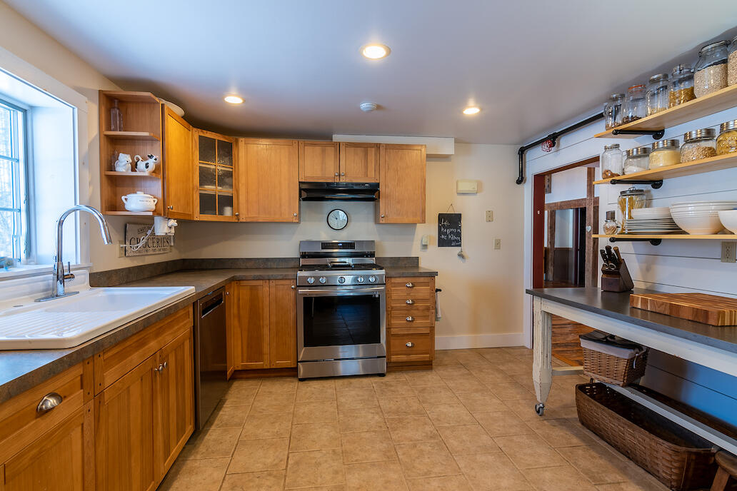 9-10 Tranquility Lane Eustis, ME 04982 - Photo 45 of 108 Kitchen