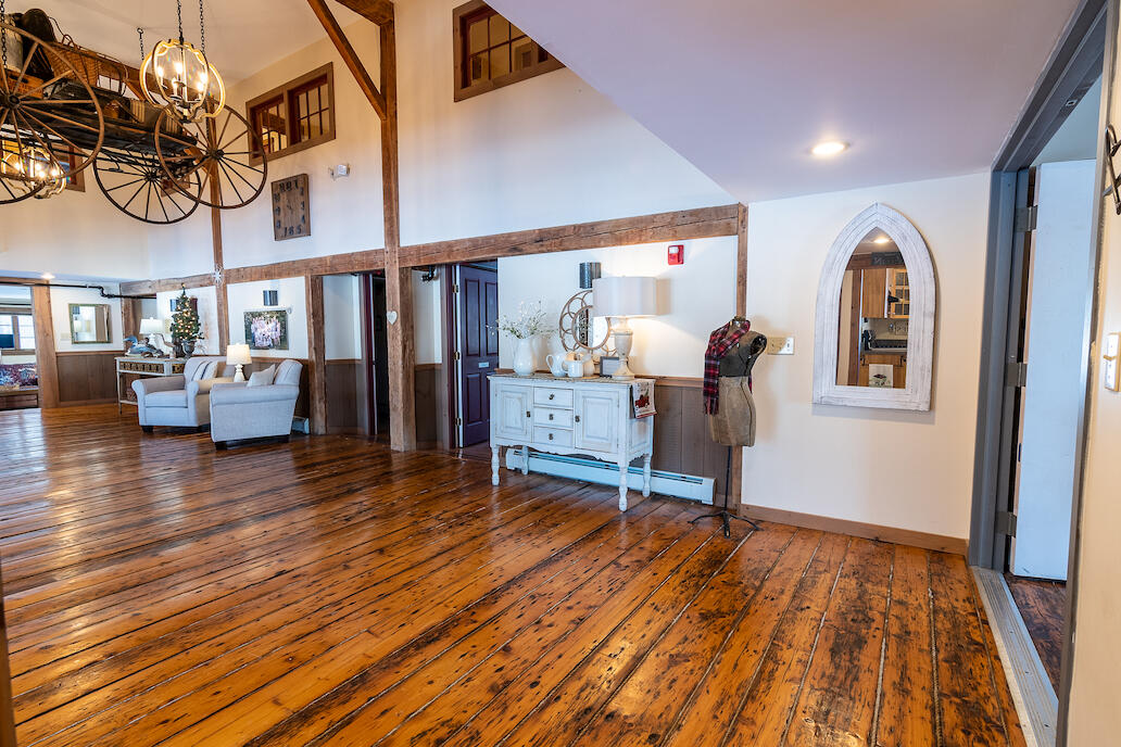 9-10 Tranquility Lane Eustis, ME 04982 - Photo 53 of 108 Great Room