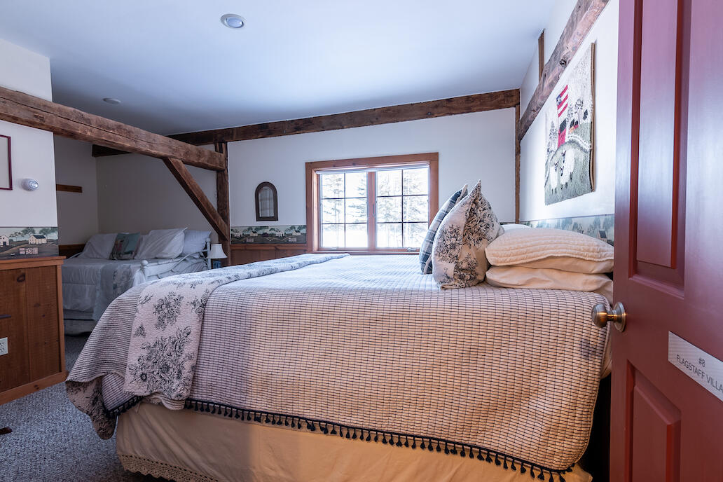 9-10 Tranquility Lane Eustis, ME 04982 - Photo 73 of 108 Guest Room 8