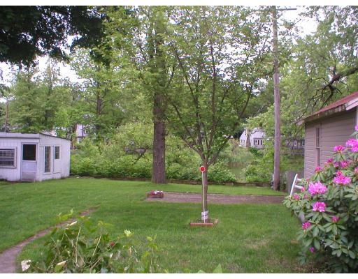 35 Ridgeway Street Quincy, MA 02170 - Photo 2 of 3 Gallery Image 2