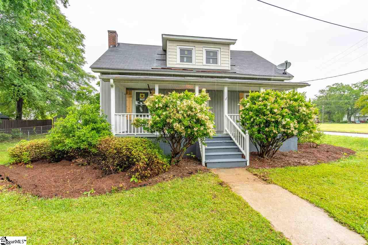 2 14th Street Greer, SC 29651 - Photo 1 of 11 Gallery Image 1