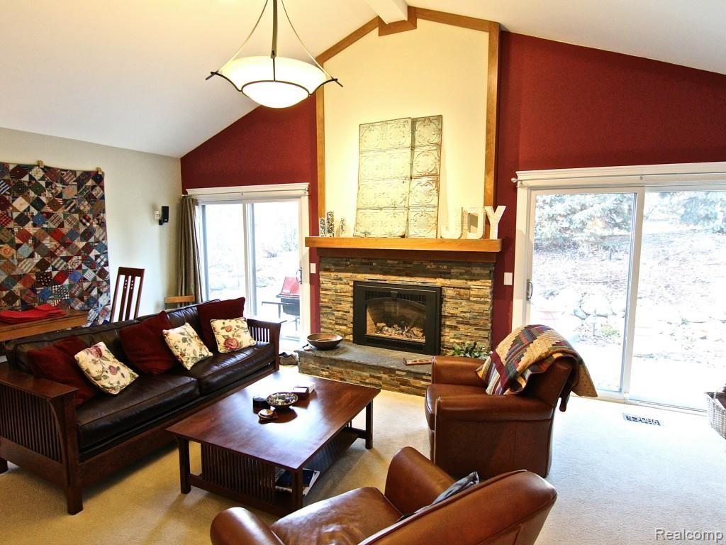 245 Pepper Tree Lane Rochester, MI 48309 - Photo 25 of 72 IMG_0304.jpg