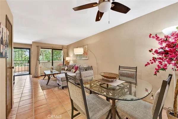 $172,500 | 2812 North Auburn Circle, Unit 202, Palm Springs, CA 92262