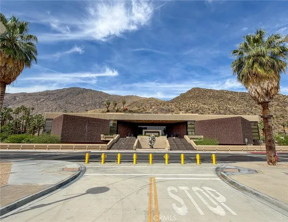$172,500 | 2812 North Auburn Circle, Unit 202, Palm Springs, CA 92262