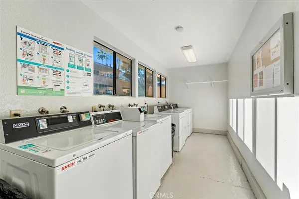 $172,500 | 2812 North Auburn Circle, Unit 202, Palm Springs, CA 92262