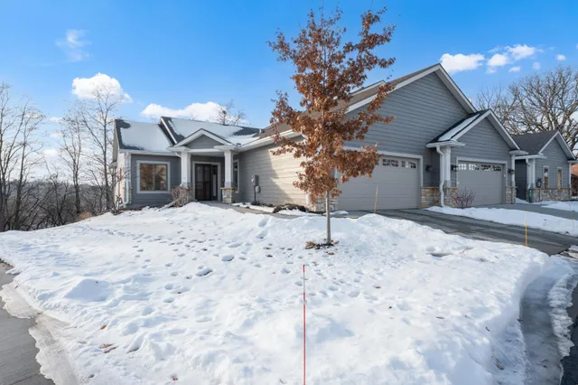 $680,000 | 522 Panorama Circle Northwest, Rochester, MN 55901