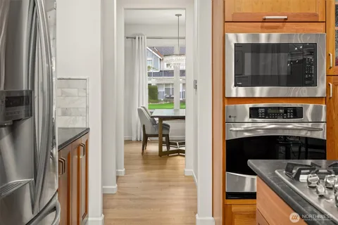 $1,900,000 | 14230 229th Avenue Northeast, Woodinville, WA 98077