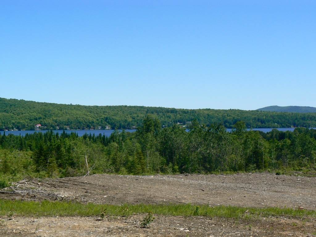 114 Lake Wallace Canaan Vt 05903 Canaan, VT 05903 - Photo 3 of 10