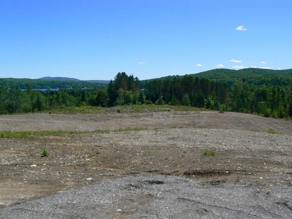 114 Lake Wallace Canaan Vt 05903 Canaan, VT 05903 - Photo 4 of 10