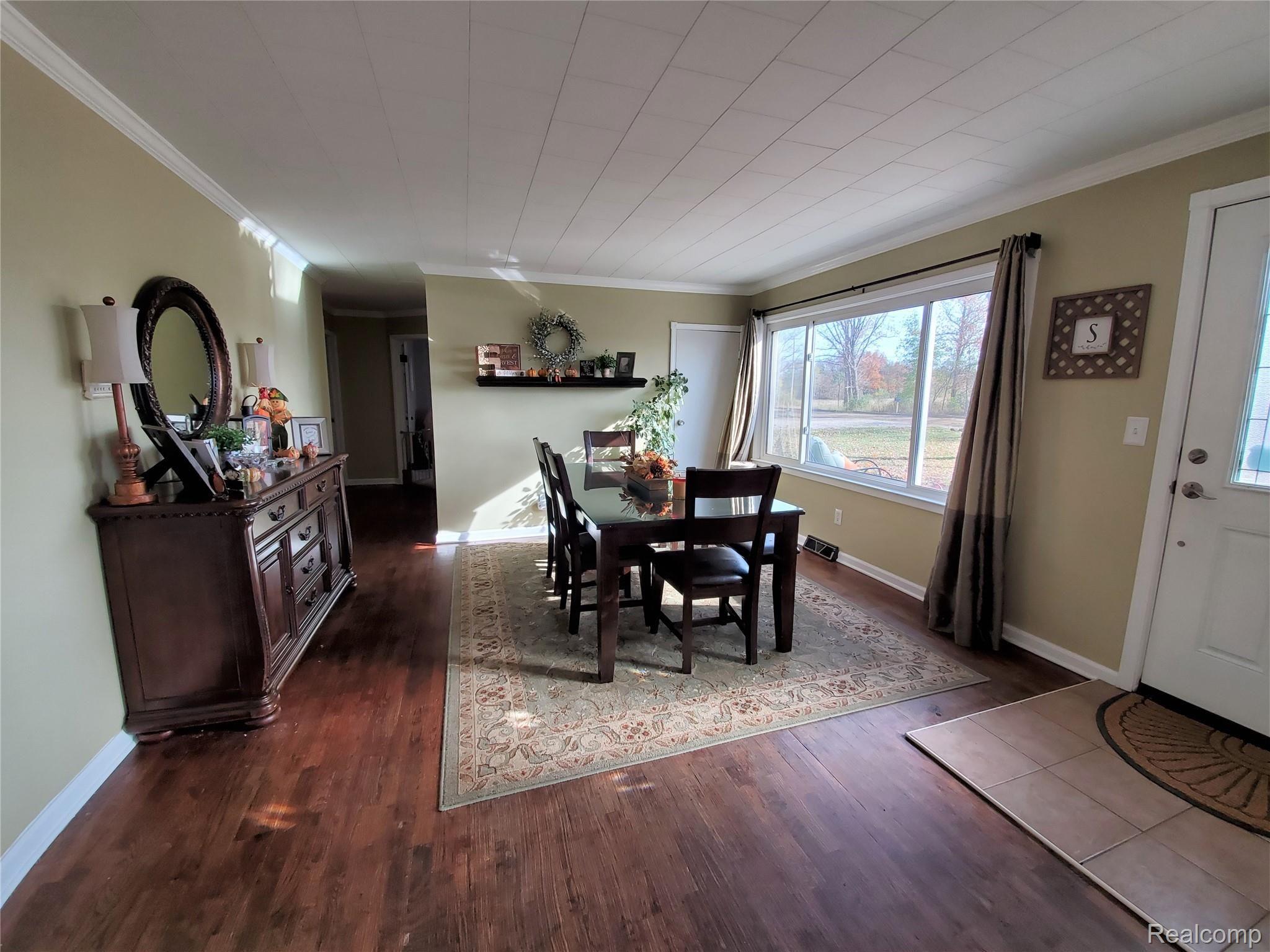 9471 Hogan Road Fenton, MI 48430 - Photo 2 of 20 20191108_133322-2.jpg