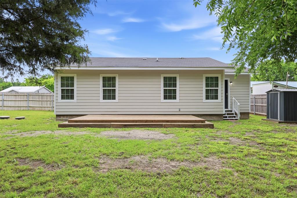 258 Spring Valley Azle, TX 76020 - Photo 29 of 34