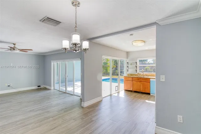 $537,500 | 6510 Northwest 21st Street, Sunrise, FL 33313