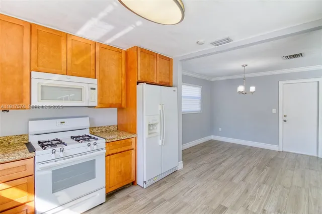 $537,500 | 6510 Northwest 21st Street, Sunrise, FL 33313