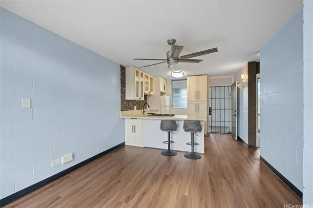 $2,800 | 45-691 Kamehameha Highway, Unit 311, Kaneohe, HI 96744