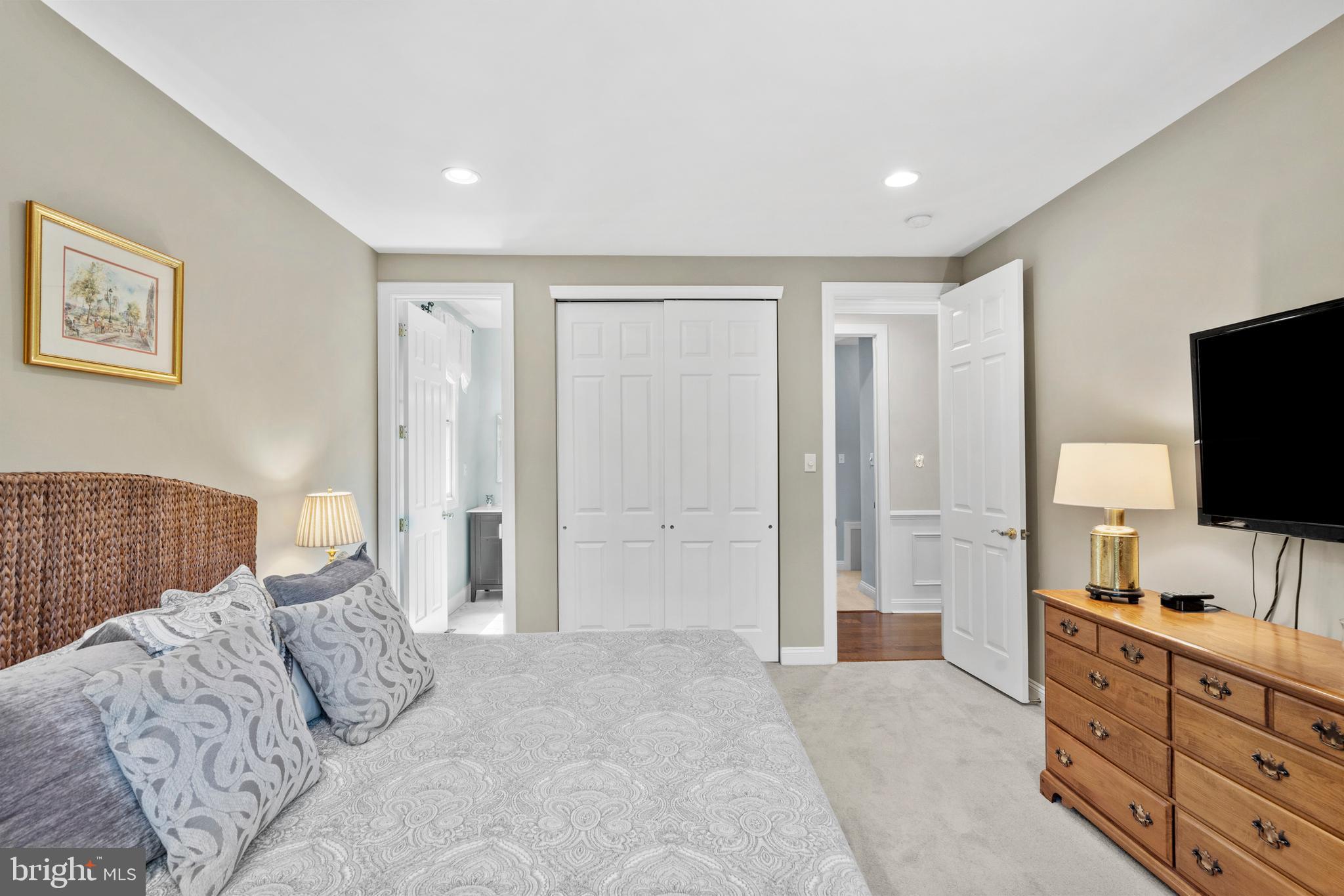 824 Warren Road Ambler, PA 19002 - Photo 49 of 78 Bed