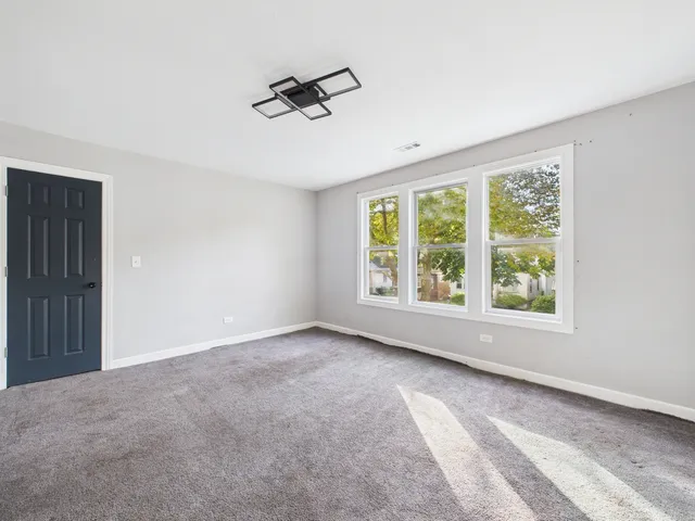 $149,900 | 12039 South Yale Avenue, Chicago, IL 60628