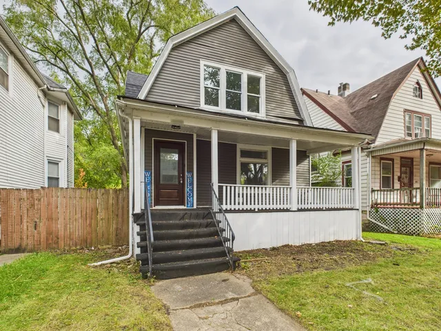 $149,900 | 12039 South Yale Avenue, Chicago, IL 60628