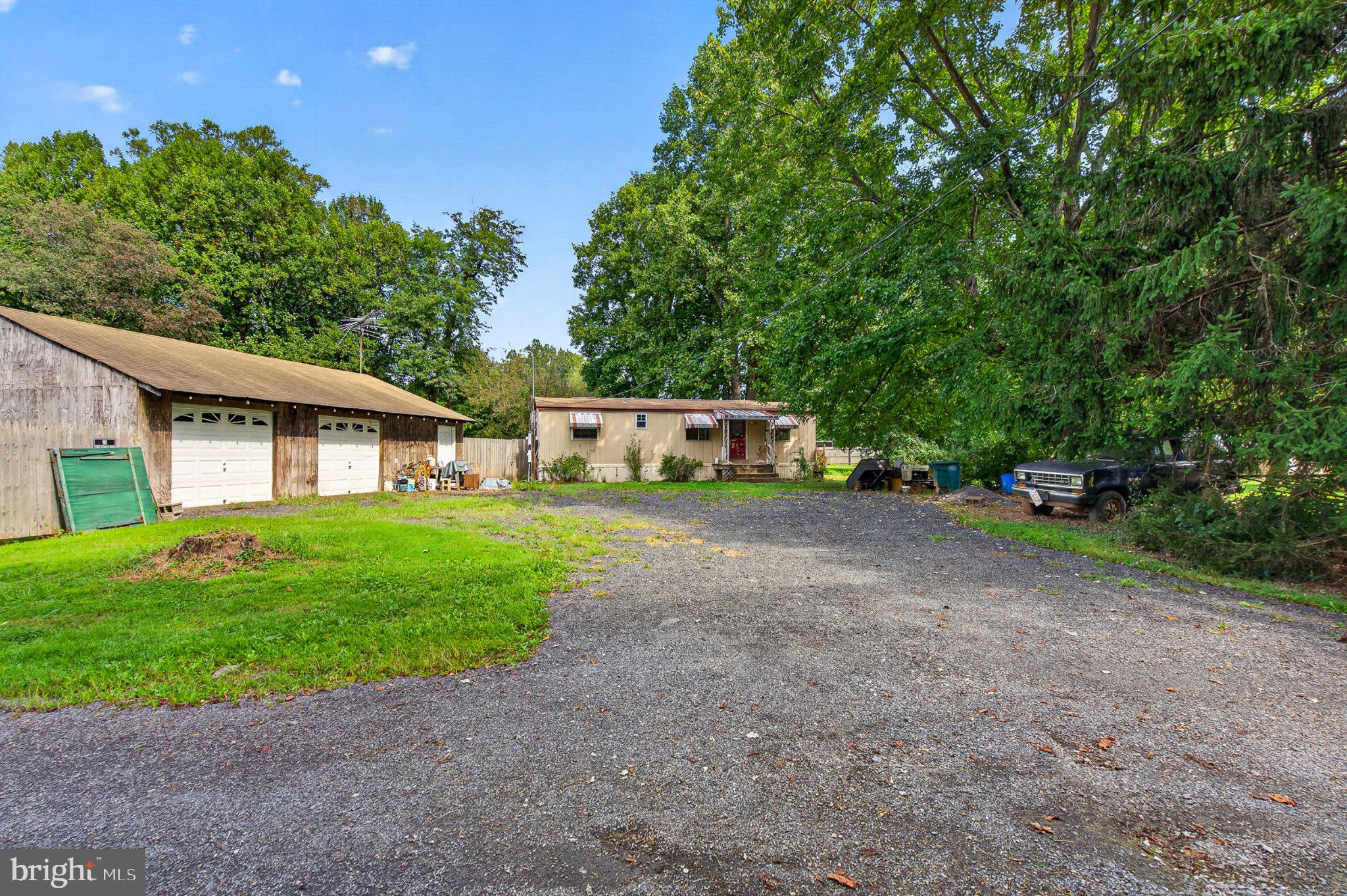 15410 Holly Grove Road Silver Spring, MD 20905 - Photo 9 of 16 Gallery Image 9