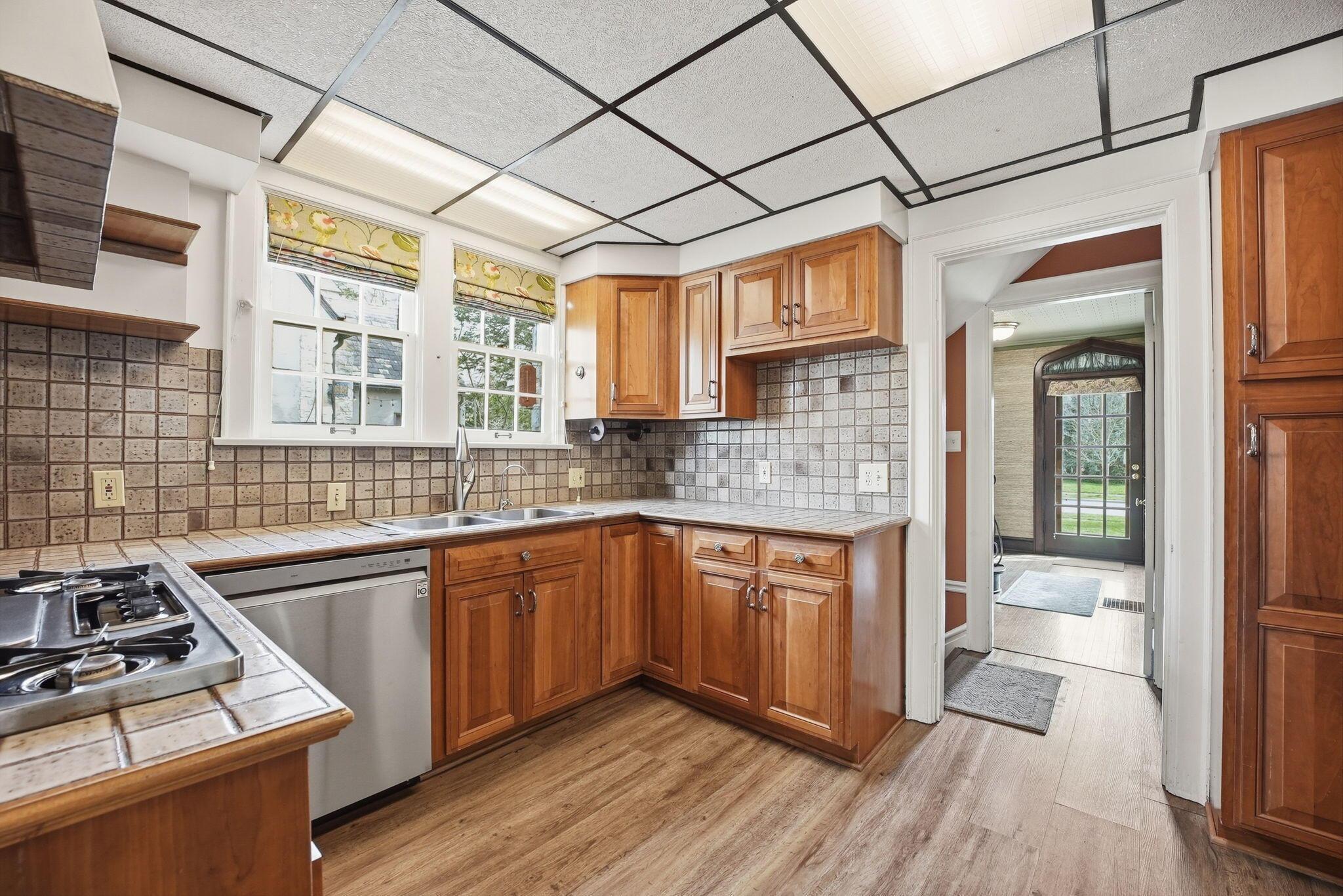 2448 Sherwood Road Columbus, OH 43209 - Photo 17 of 83 16-web-or-mls-2448-sherwood-rd