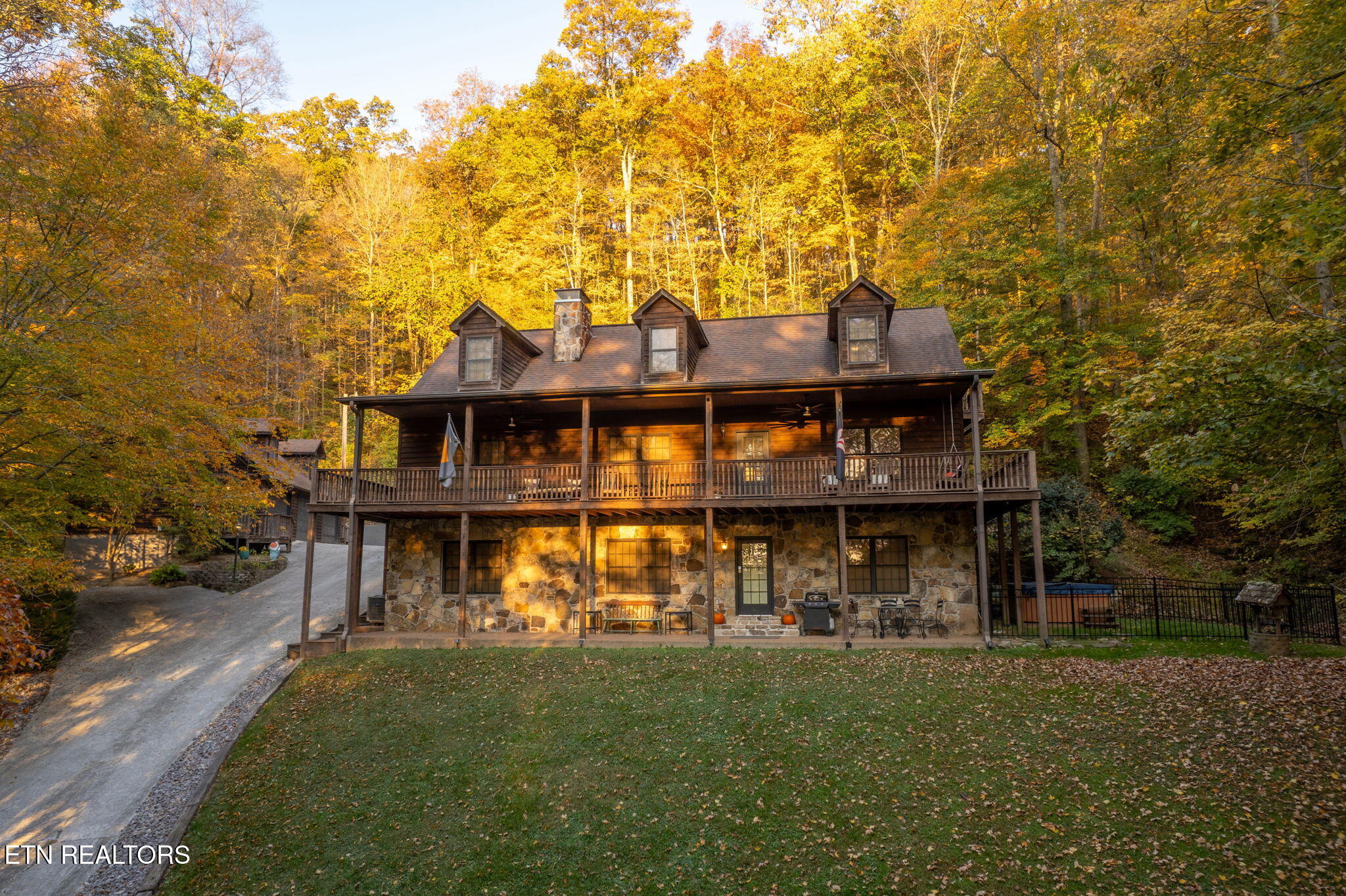 257 Lone Ridge Lane Clinton, TN 37716 - Photo 2 of 57 96-web-or-mls-DJI_0064-HDR-Enhanced-NR