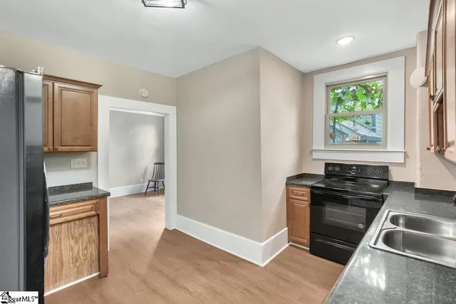 $2,000 | 109 Wilton Street, Greenville, SC 29601