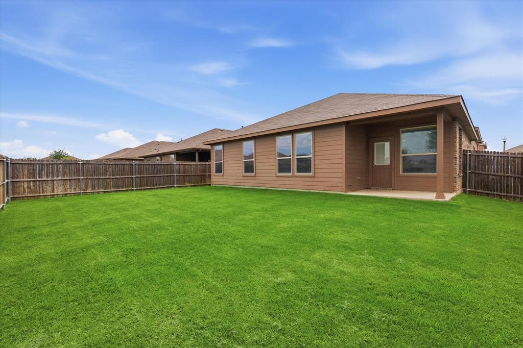 4312 Lost Creek Road Denton, TX 76210 - Photo 37 of 40