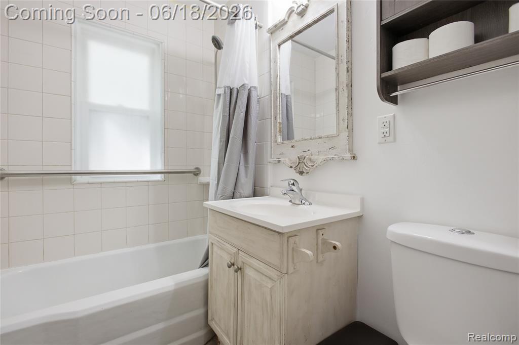 3408 North River Road Fort Gratiot, MI 48059 - Photo 14 of 39