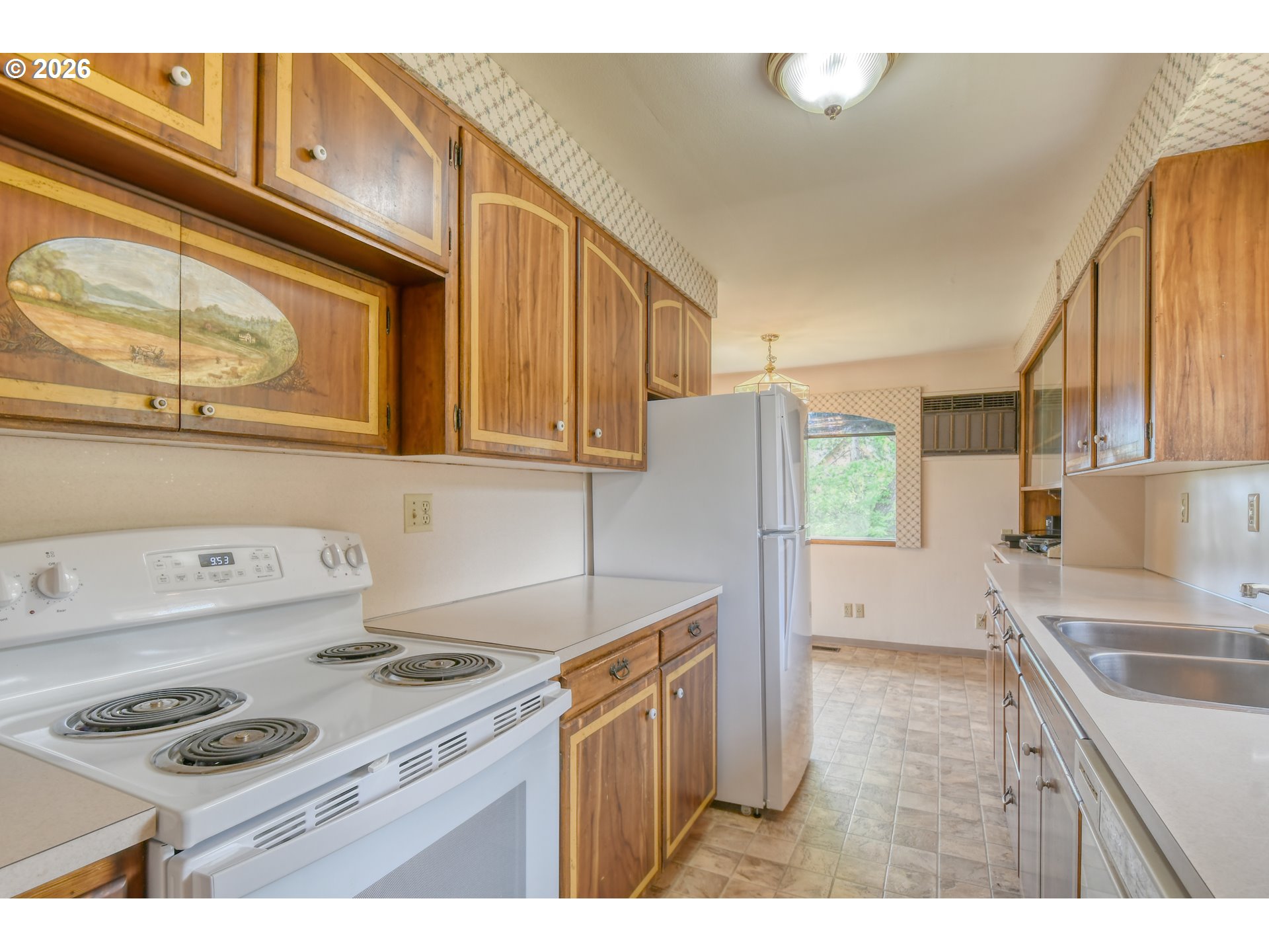 615 Southwest Isaac Lane Pendleton, OR 97801 - Photo 12 of 41