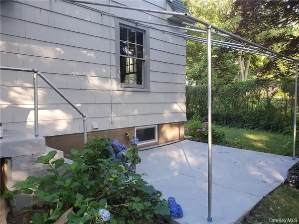 $3,300 | 1 Myrtle Avenue, Suffern, NY 10901