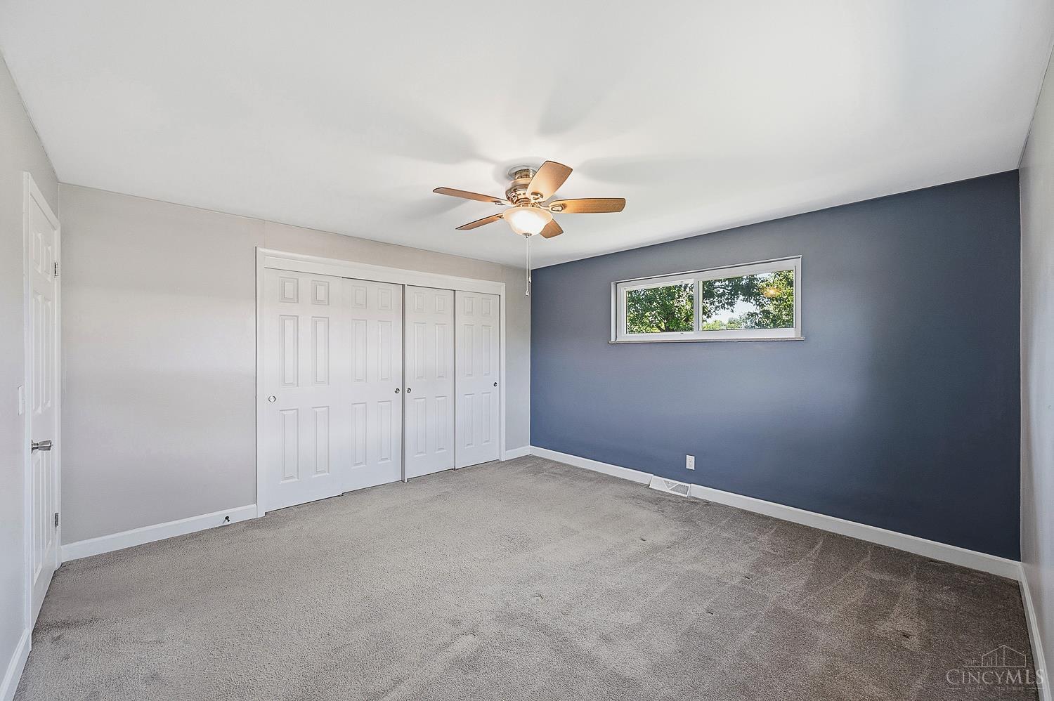 6718 Springdale Road Cincinnati, OH 45247 - Photo 13 of 34