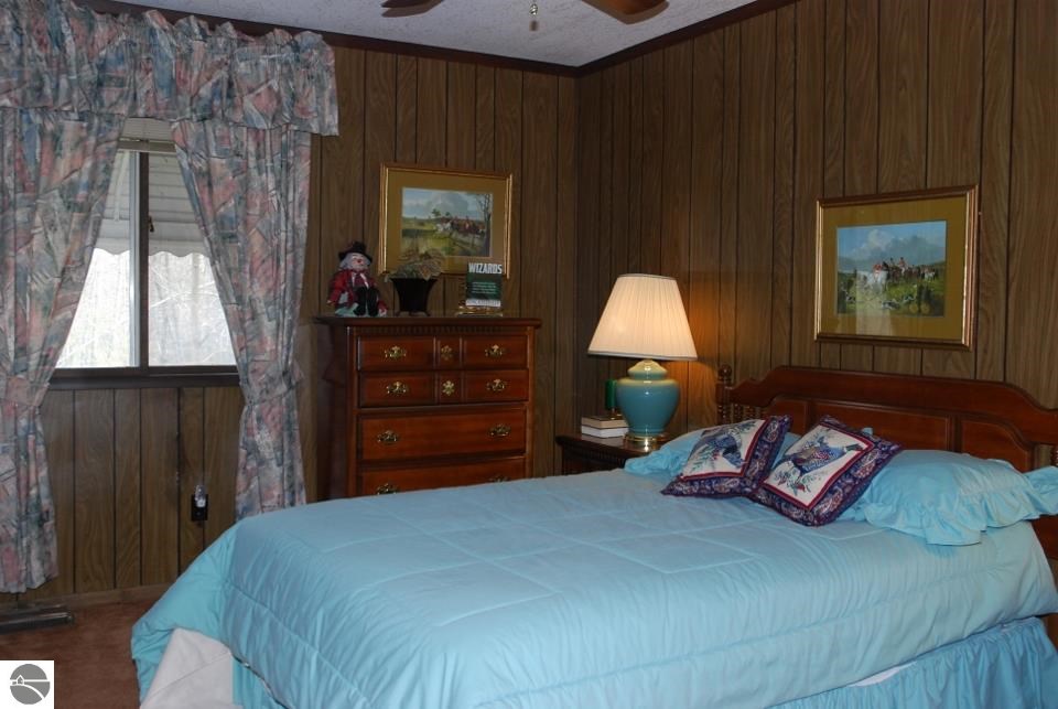 6004 Turtle Road Turner, MI 48765 - Photo 8 of 27 1784963-7.JPG