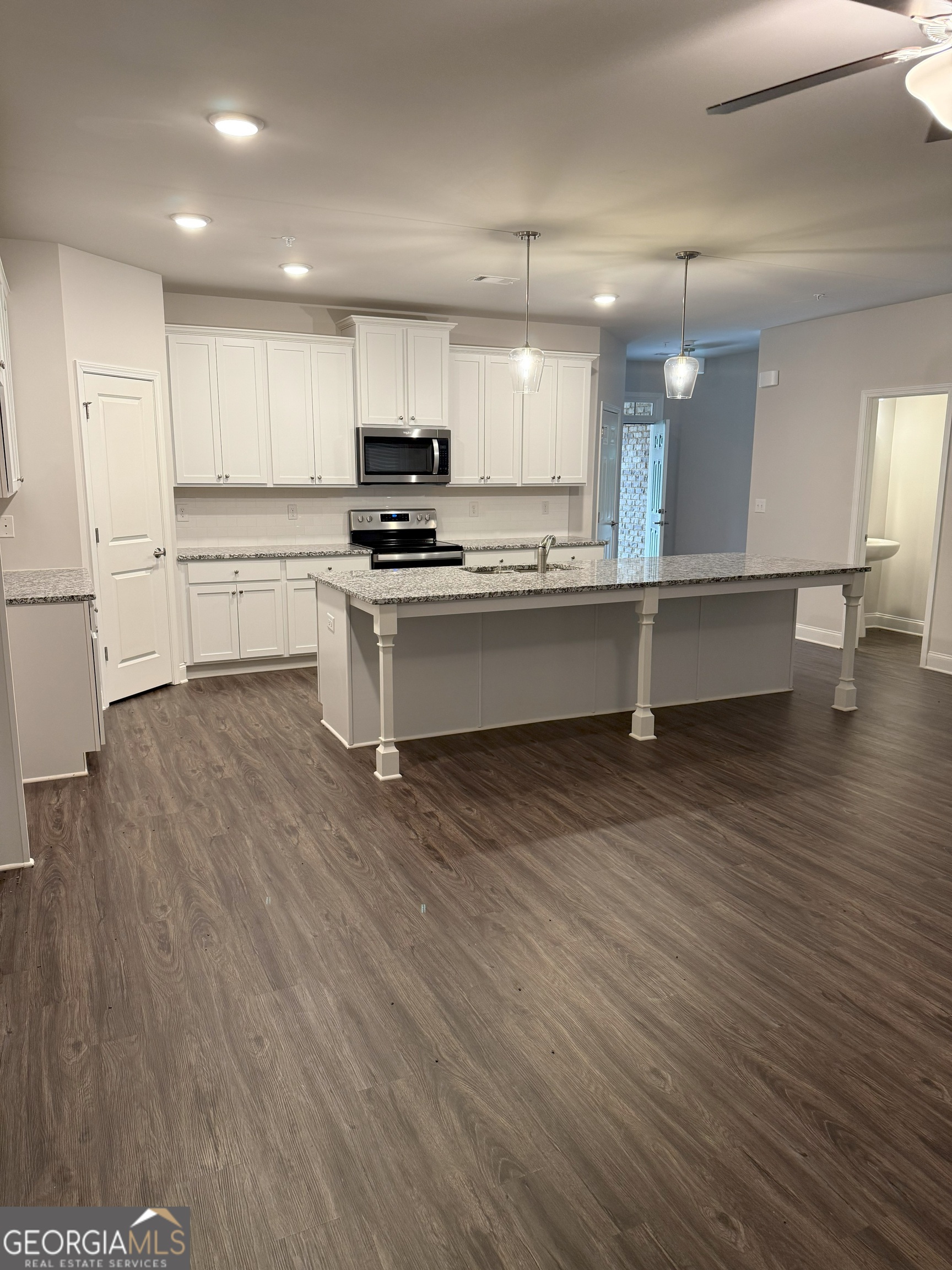 2576 Mills Commons Drive Decatur, GA 30034 - Photo 5 of 23 Gallery Image 5