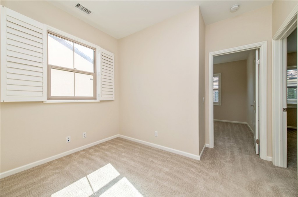 93 Decker Irvine, CA 92620 - Photo 13 of 29