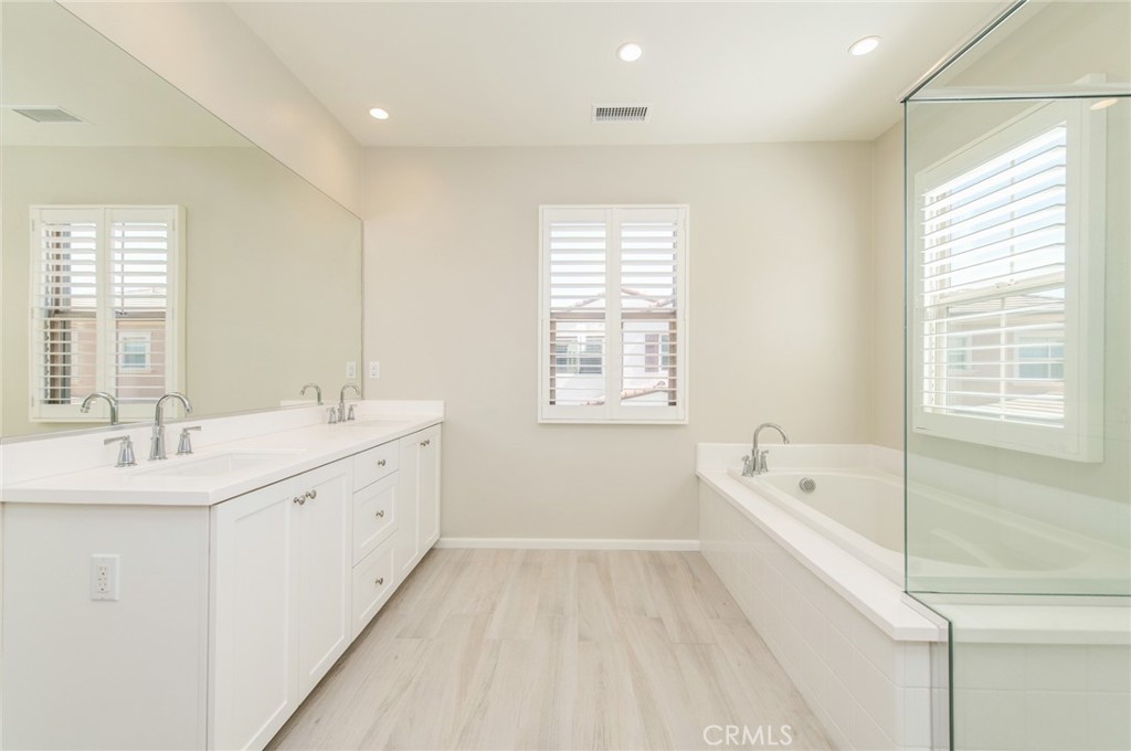 93 Decker Irvine, CA 92620 - Photo 25 of 29