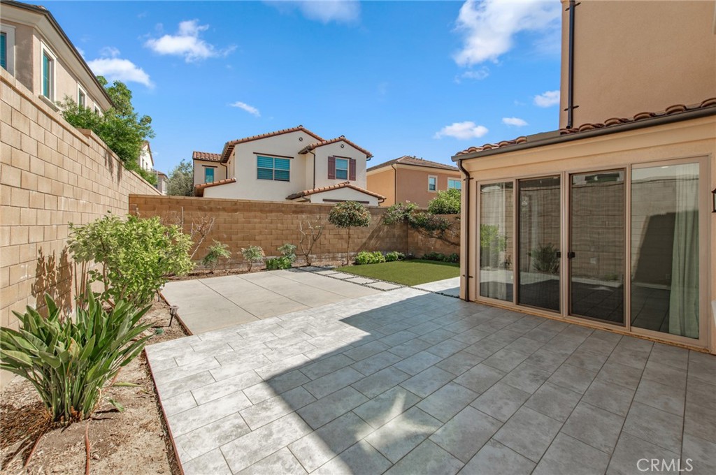 93 Decker Irvine, CA 92620 - Photo 28 of 29