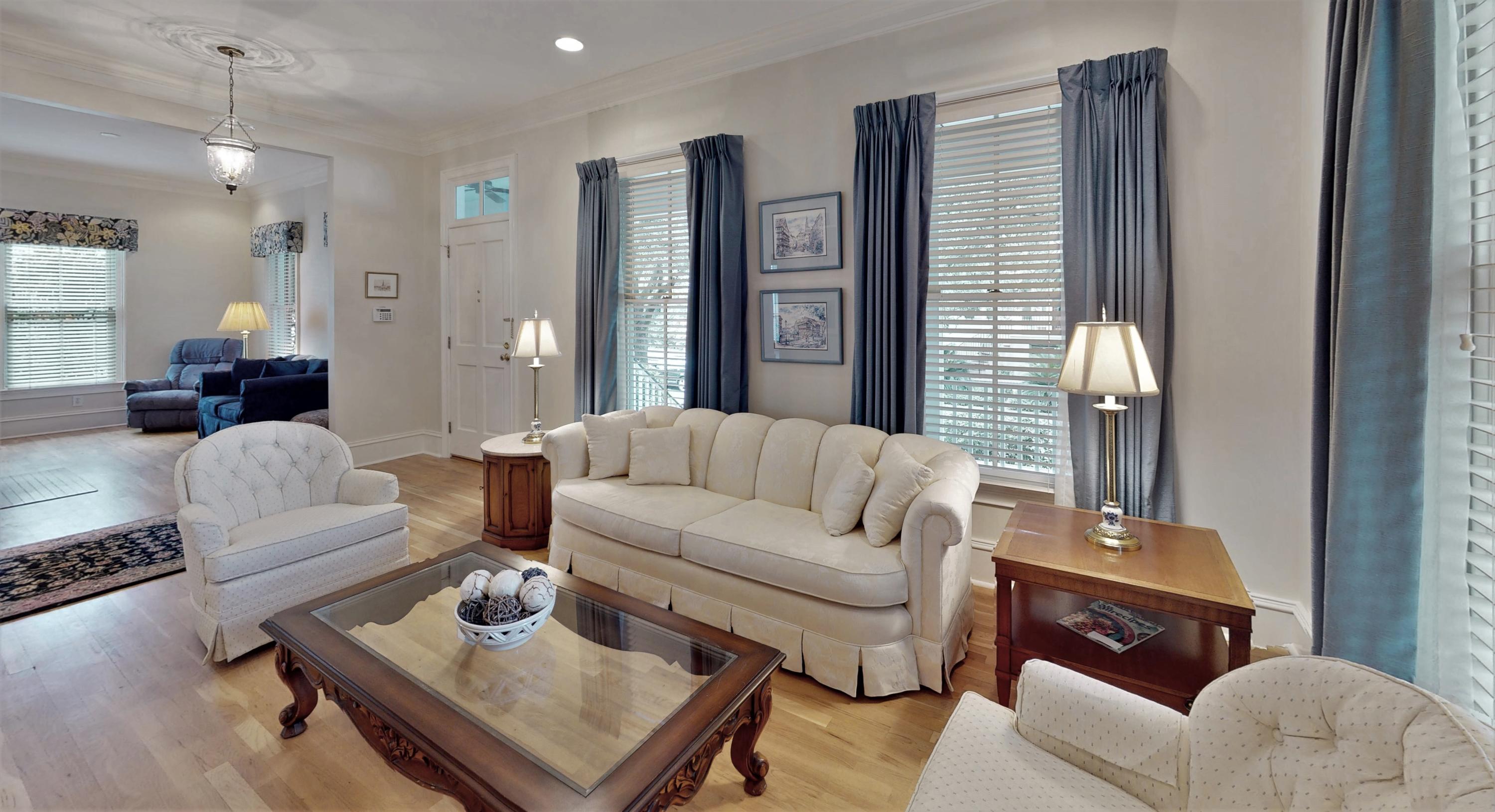 98 Ponsbury Road Mount Pleasant, SC 29464 - Photo 8 of 27 10living3-1