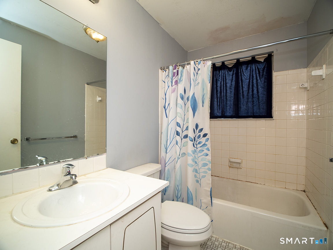 81 River Bend Road, Unit C Stratford, CT 06614 - Photo 15 of 34